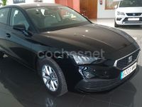 Usado Seat Leon Style 110 CV (80 kW) 2024 Negro Berlina