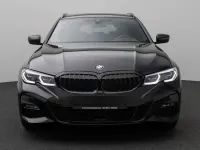 Usado BMW 330e Comfort Edition 292 CV (214 kW) 2022 Negro Familiar