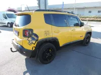 Usado Jeep Renegade Trailhawk 170 CV (125 kW) 2016 Amarillo SUV