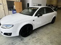 Usado Seat Exeo Ecomotive 143 CV (105 kW) 2012 Blanco Berlina