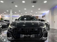 Usado Audi Q8 Ambiente 286 CV (210 kW) 2022 Negro SUV