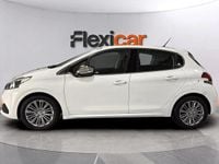 Usado Peugeot 208 Allure 82 CV (60 kW) 2016 Blanco Utilitario