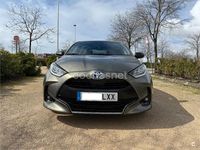 Usado Toyota Yaris Hybrid Style 116 CV (85 kW) 2022 Marrón Berlina
