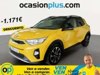 Usado Kia Stonic 120 CV (88 kW) 2018 Amarillo SUV