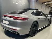 Usado Porsche Panamera 4S Diesel 422 CV (310 kW) 2017 Gris / plata Utilitario