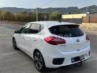 Usado Kia Ceed 120 CV (88 kW) 2018 Blanco Utilitario