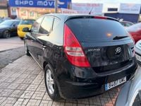 Usado Hyundai i30 Classic 90 CV (66 kW) 2009 Negro Berlina