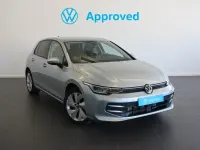 Usado VW Golf VIII 115 CV (84 kW) 2025 Gris Berlina