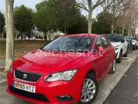Usado Seat Leon ST Style 122 CV (89 kW) 2013 Rojo Familiar