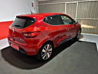 Usado Renault Clio IV Dynamique 90 CV (66 kW) 2015 Rojo Berlina