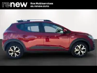 Usado Dacia Sandero Expression 101 CV (74 kW) 2022 Rojo Berlina