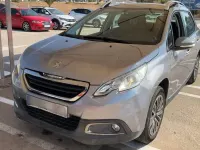 Usado Peugeot 2008 Active 92 CV (67 kW) 2013 Gris / plata SUV