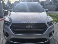 Usado Ford Kuga ST-Line 120 CV (88 kW) 2017 Gris / plata SUV