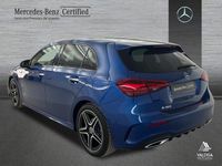 Usado Mercedes A180 AMG line 136 CV (100 kW) 2025 Azul espectra Berlina
