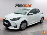 Usado Toyota Yaris Active 125 CV (91 kW) 2023 Blanco Utilitario
