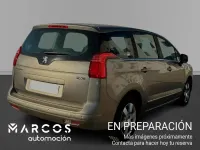 Usado Peugeot 5008 120 CV (88 kW) 2010 Monovolumen