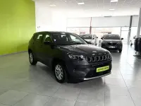 Usado Jeep Compass Limited 131 CV (96 kW) 2025 Gris SUV