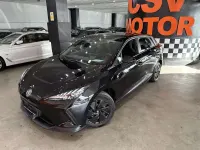 Begagnad MG MG4 EV 125 kW (170 HK) 2023 Halvkombi
