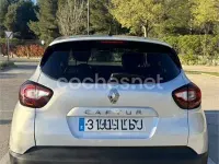 Usado Renault Captur LIMITED 90 CV (66 kW) 2019 Gris / plata SUV