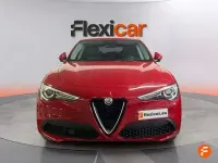 Usado Alfa Romeo Stelvio Executive 280 CV (205 kW) 2017 Rojo SUV