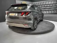 Usado Hyundai Tucson 215 CV (158 kW) 2025 Gris SUV