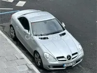 Usado Mercedes SLK200 163 CV (119 kW) 2009 Gris / plata Descapotable