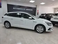 Usado Renault Mégane GrandTour Intens 115 CV (84 kW) 2022 Blanco Familiar