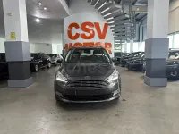 Usado Ford C-MAX Titanium 120 CV (88 kW) 2019 Gris / plata Monovolumen