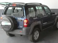 Usado Jeep Cherokee Limited 163 CV (119 kW) 2006 Azul SUV