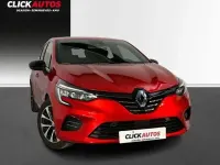 Usado Renault Clio Techno 90 CV (66 kW) 2023 Negro Utilitario