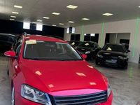 Usado VW Passat Advance 140 CV (102 kW) 2012 Rojo Familiar