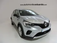 Usado Renault Captur Intens 90 CV (66 kW) 2022 Gris / plata SUV