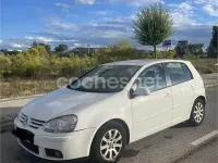 Usado VW Golf V 122 CV (89 kW) 2007 Blanco Berlina