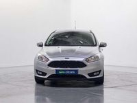Usado Ford Focus Trend+ 125 CV (91 kW) 2018 Plateado Utilitario