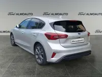 Usado Ford Focus ST-Line X 155 CV (114 kW) 2024 Plateado Utilitario