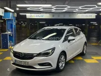 Używany Opel Astra Selective 110 KM (80 kW) 2016 Biały Sedan/Limuzyna