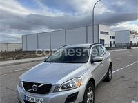 Usado Volvo XC60 Momentum 136 CV (100 kW) 2011 Gris / plata SUV