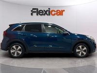 Usado Kia Niro 141 HP (103 kW) 2017 Azul SUV