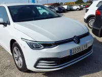 Usado VW Golf VIII Life 116 CV (85 kW) 2022 Blanco Utilitario