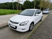 Usado Hyundai i30 Classic 90 CV (66 kW) 2010 Blanco Berlina