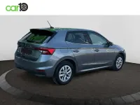 Usado Skoda Fabia Selection 95 CV (69 kW) 2025 Gris Utilitario