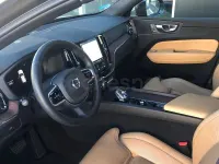 Usado Volvo XC60 Plus 197 CV (144 kW) 2023 Beige SUV