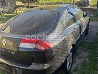 Usado Renault Laguna III Dynamique 130 CV (95 kW) 2011 Negro Berlina