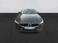 Usado Volvo V60 CC Core 250 CV (183 kW) 2022 Gris / plata Familiar