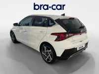 Usado Hyundai i20 100 CV (73 kW) 2025 Blanco Utilitario