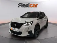 Usado Peugeot 2008 GT-line 131 CV (96 kW) 2020 Blanco SUV