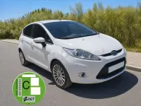 Usado Ford Fiesta Titanium 96 CV (70 kW) 2011 Blanco Berlina
