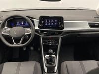 Usado VW T-Roc Life 110 CV (80 kW) 2024 Negro SUV