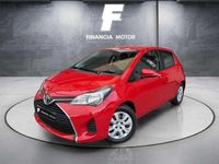 Usado Toyota Yaris Active 99 CV (72 kW) 2017 Rojo Utilitario