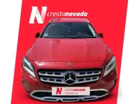 Usado Mercedes GLA180 122 CV (89 kW) 2019 Rojo SUV